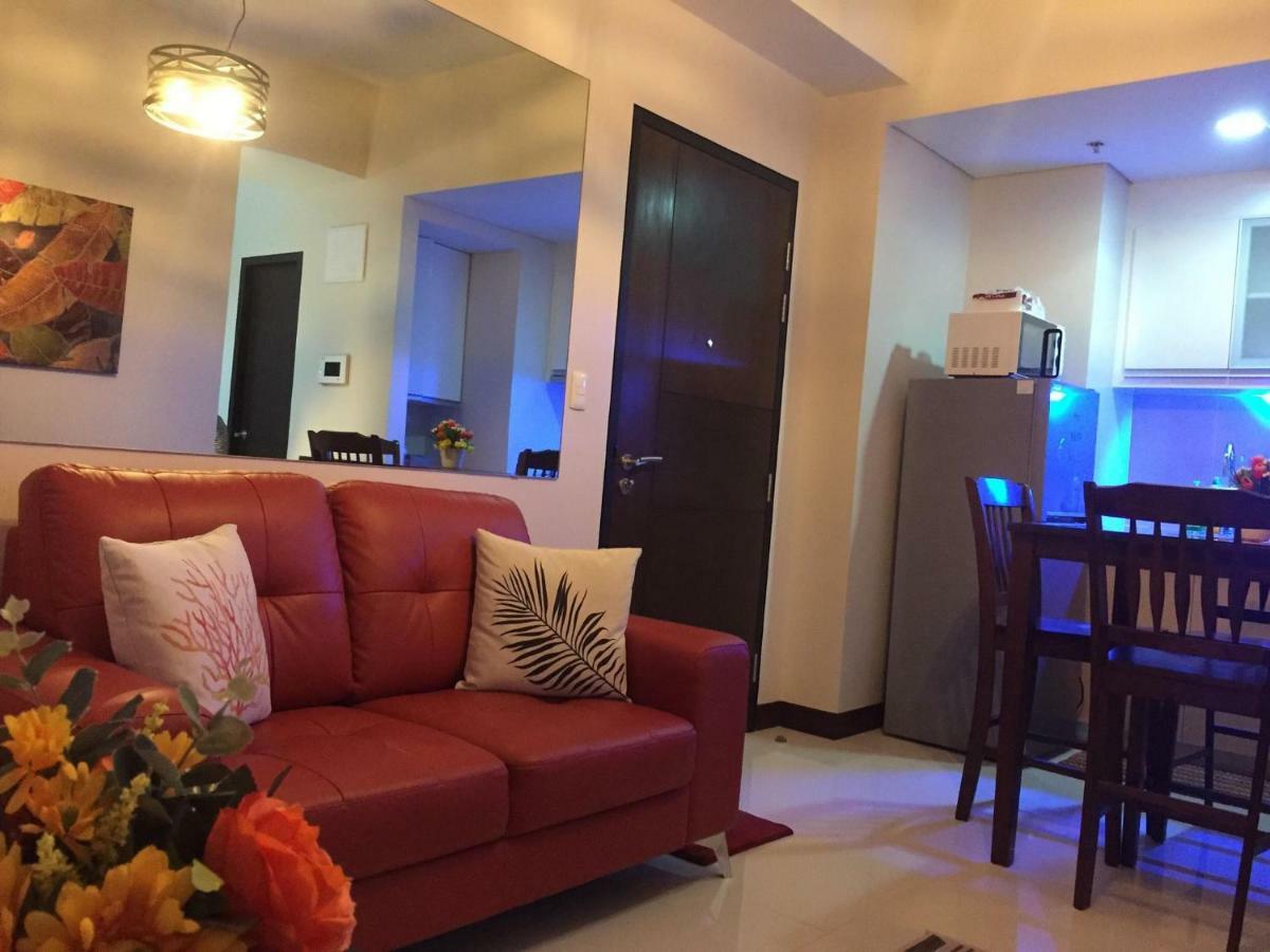 Travellers 101 Condo Near Manila Airport Kültér fotó